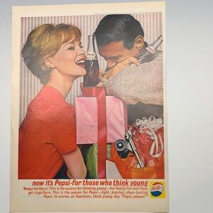 Vintage Life Magazine December 14, 1962 Pepsi Holiday Celebration advertisement